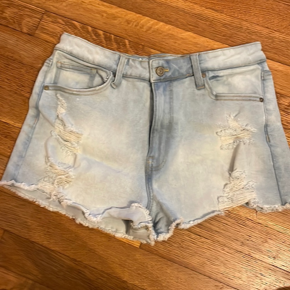 Jean shorts, only worn once, super comfortable